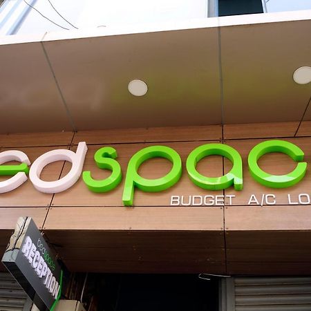 Bedspace- Capsule Ac Hotel Mangalore Luaran gambar