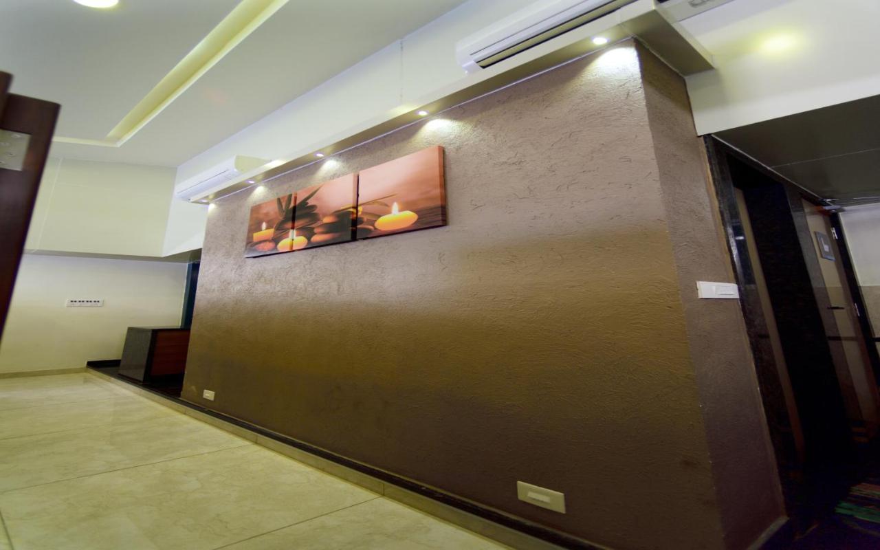 Bedspace- Capsule Ac Hotel Mangalore Luaran gambar